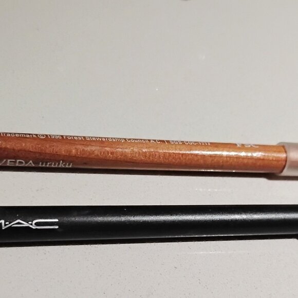 MAC Cult SPICE and Aveda Liners - Picture 4 of 5